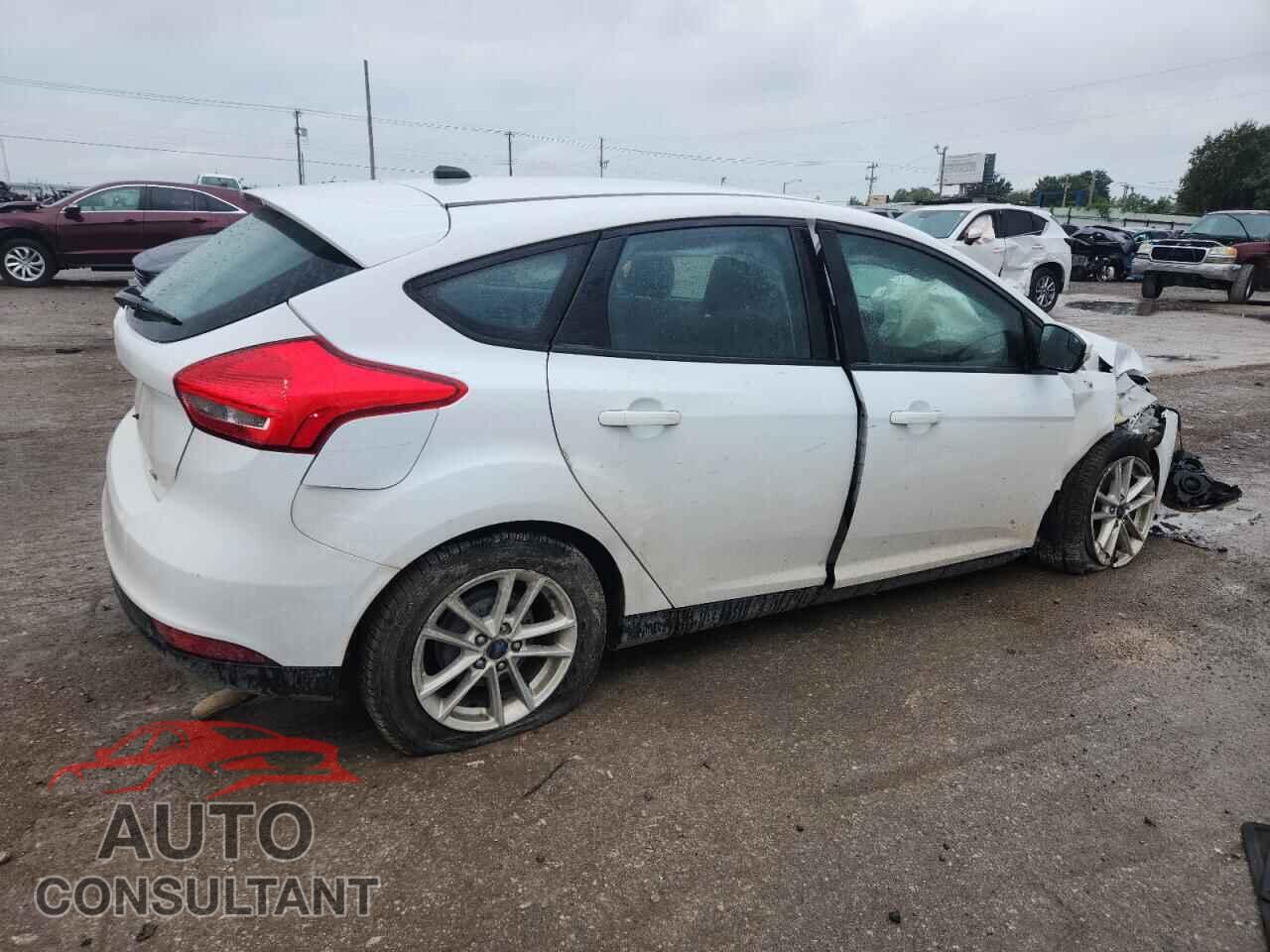 FORD FOCUS 2017 - 1FADP3K22HL239305