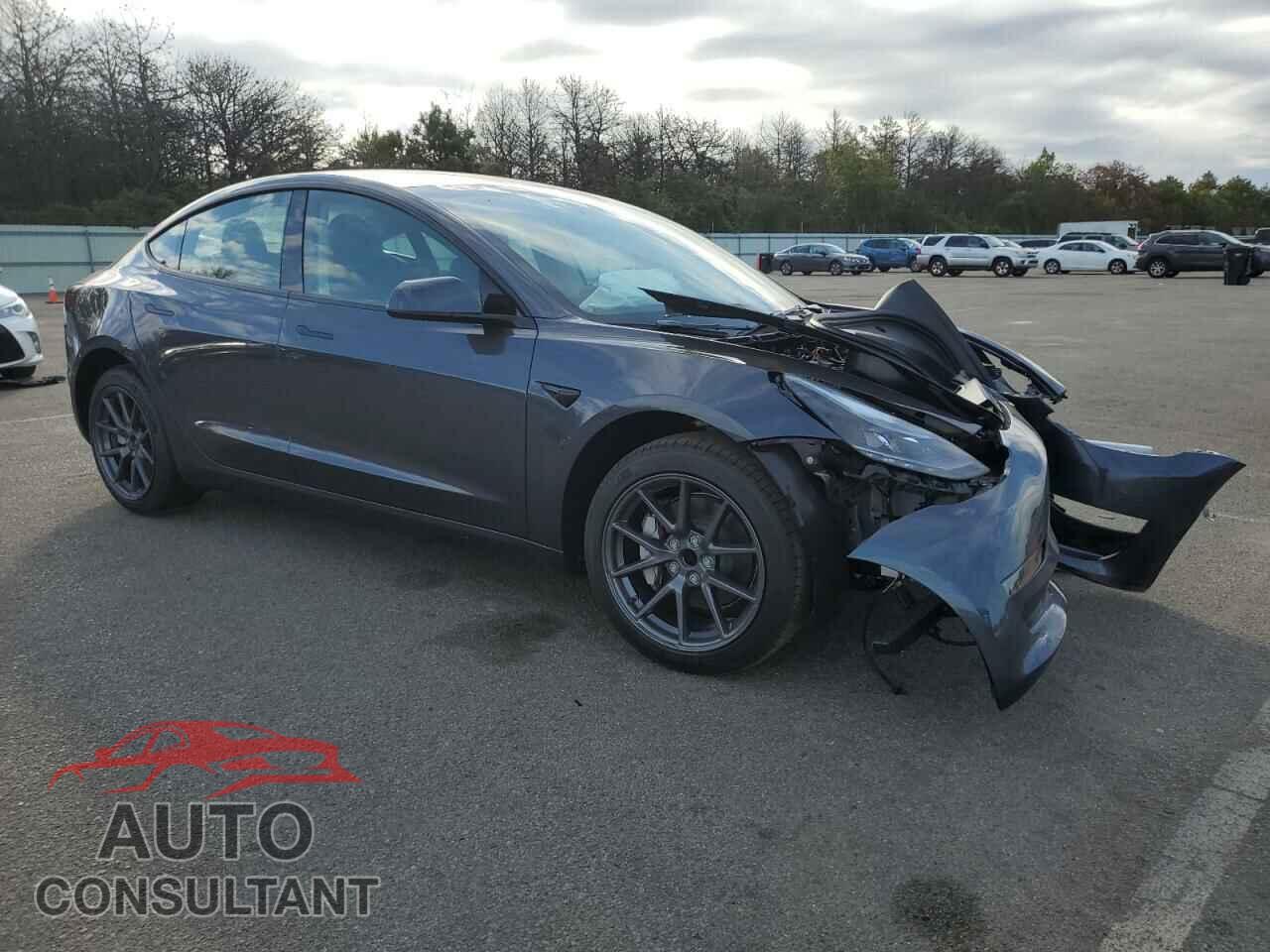 TESLA MODEL 3 2023 - 5YJ3E1EA5PF708598