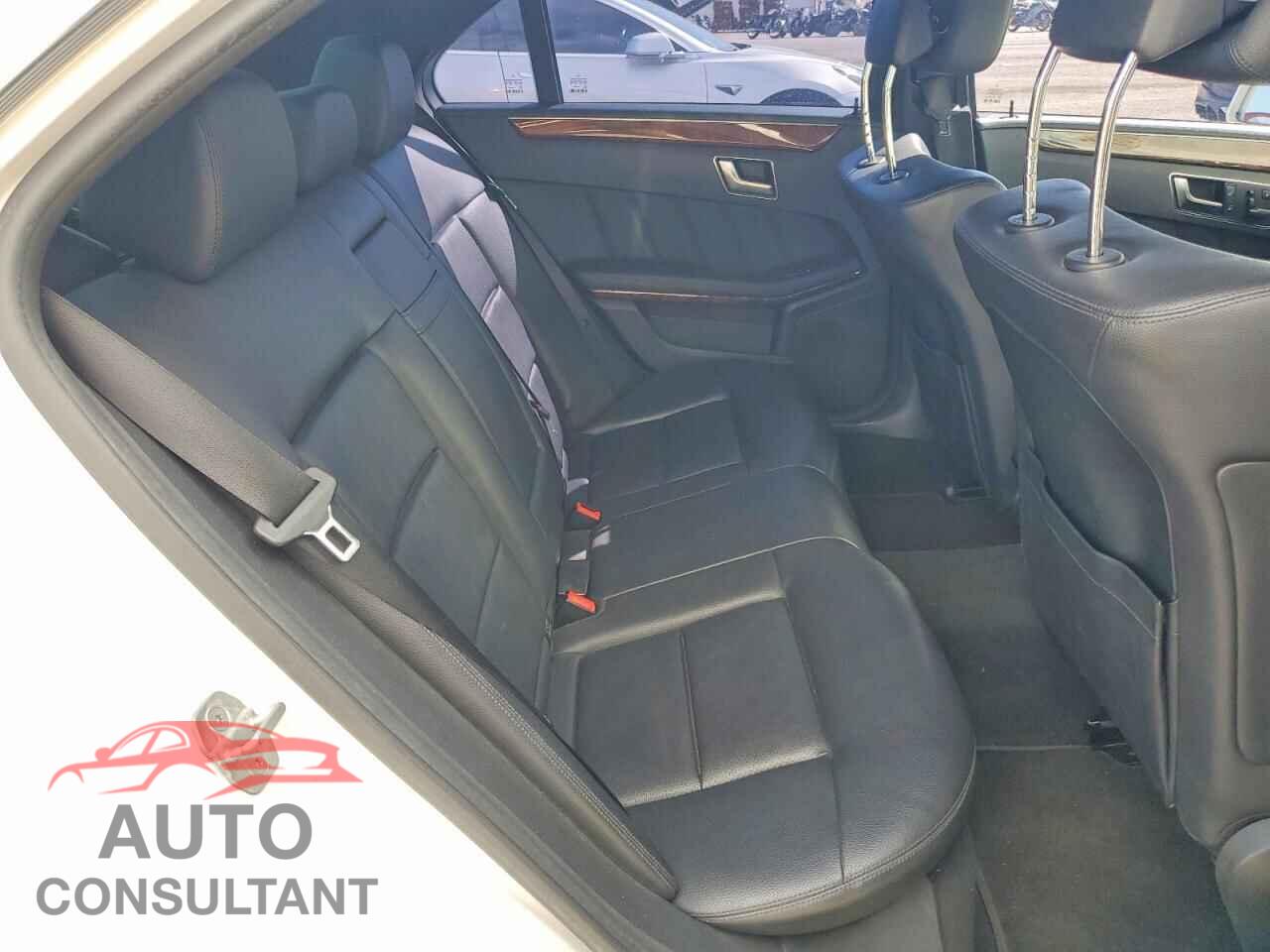 MERCEDES-BENZ E-CLASS 2013 - WDDHF5KB7DA736100
