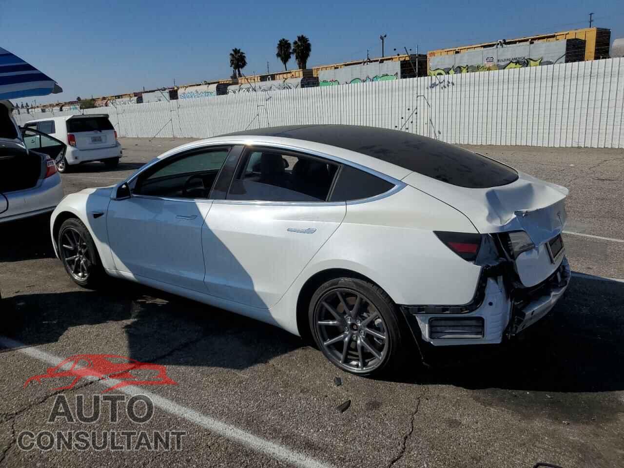 TESLA MODEL 3 2020 - 5YJ3E1EA7LF807613
