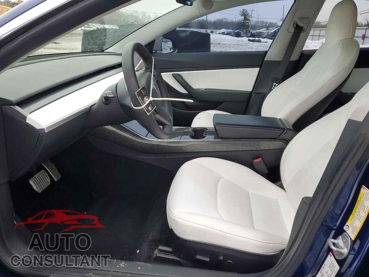 TESLA MODEL 3 2018 - 5YJ3E1EB3JF096594