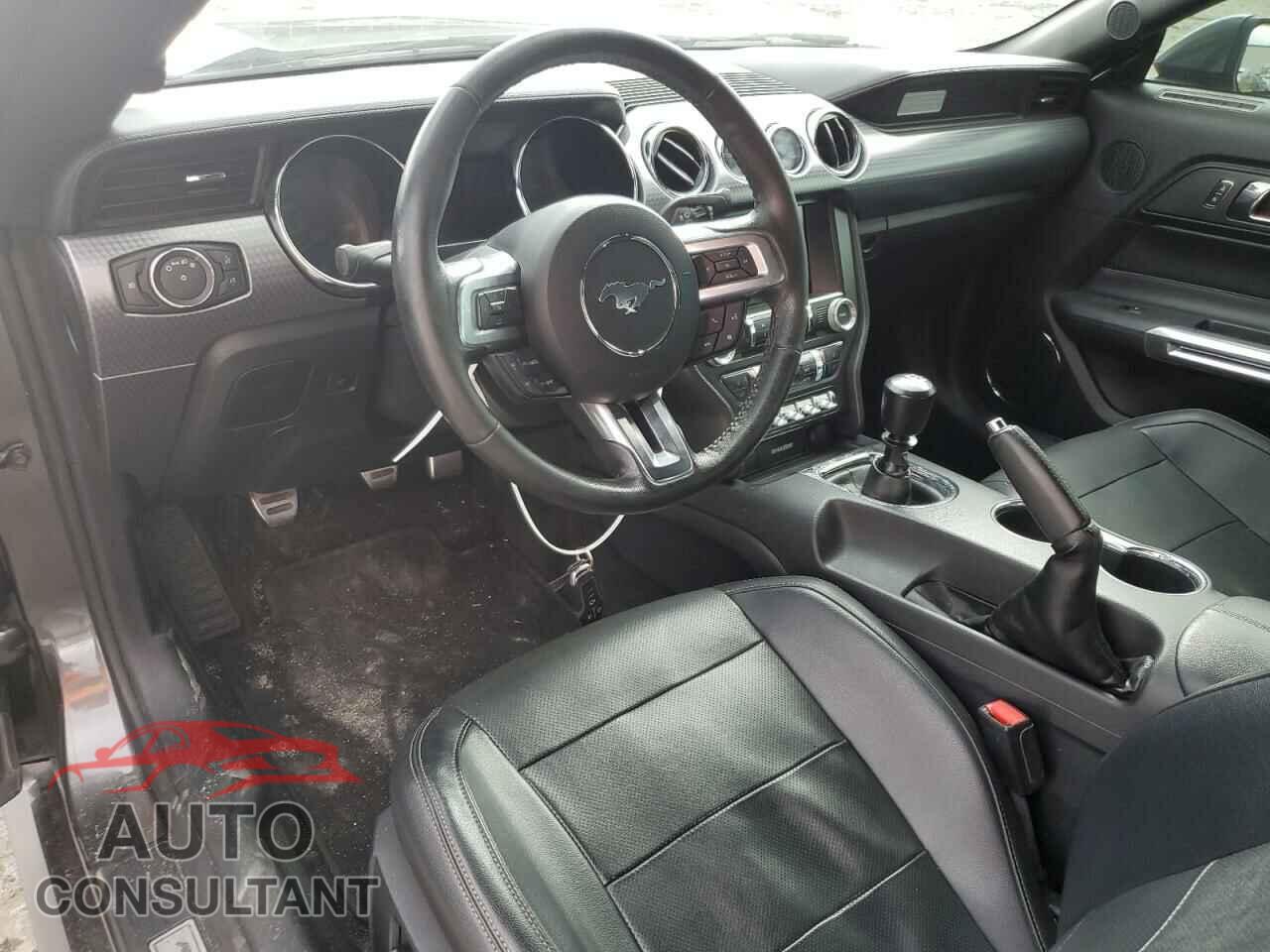 FORD MUSTANG 2017 - 1FA6P8CF2H5240322