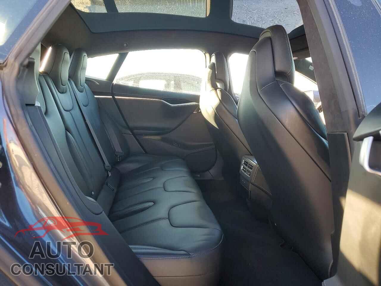 TESLA MODEL S 2017 - 5YJSA1E28HF192383