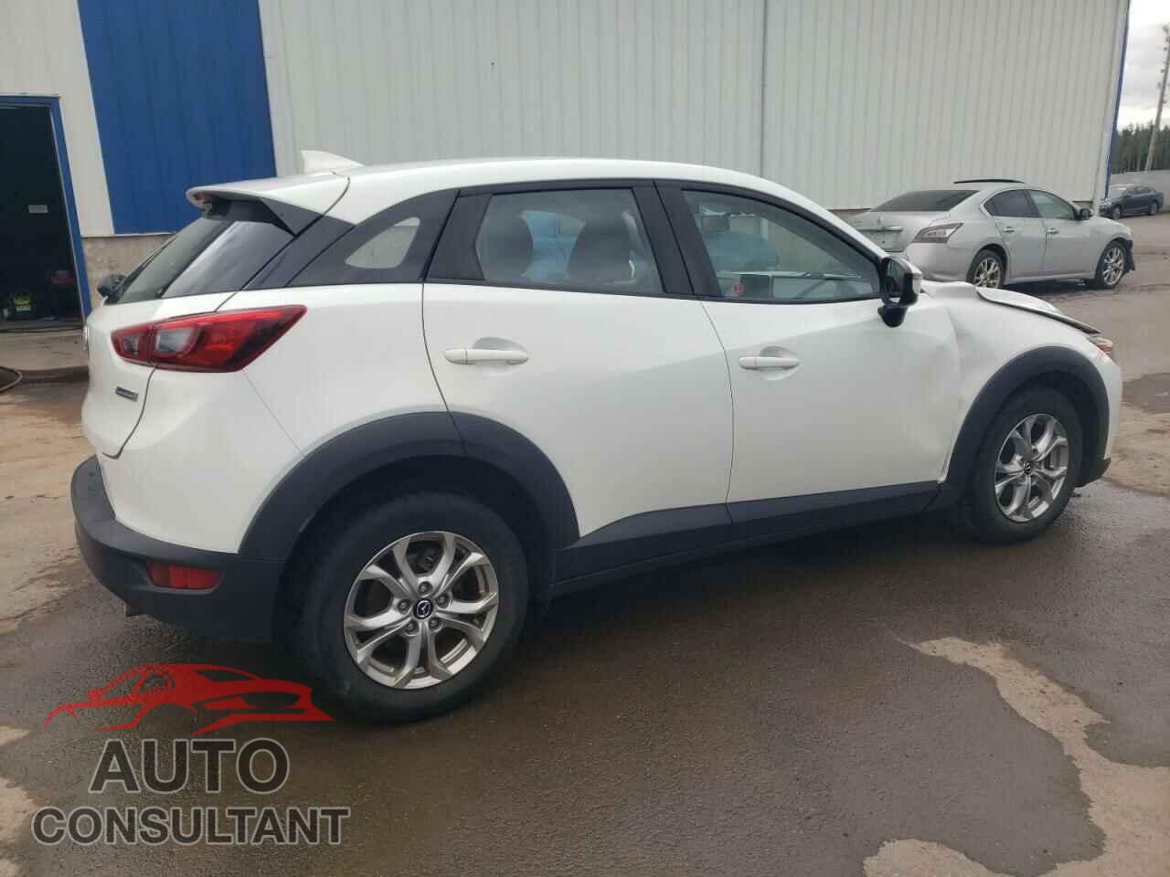 MAZDA CX-3 2017 - JM1DKFC73H0144032