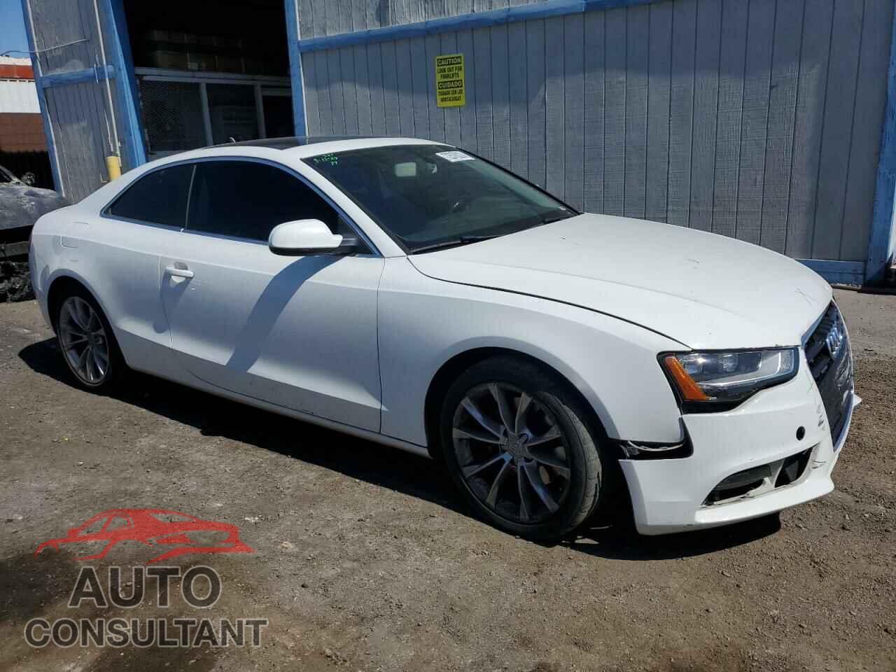 AUDI A5 2013 - WAUCFAFR4DA037492
