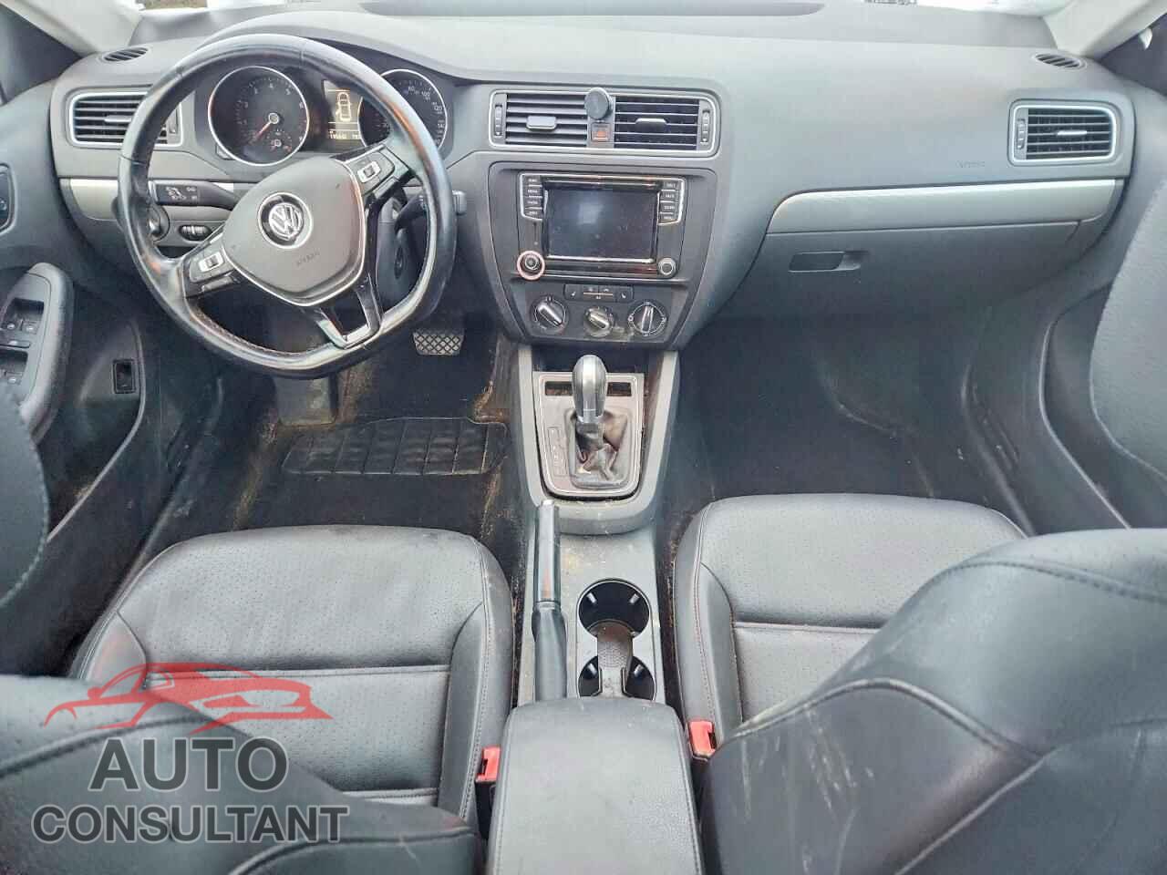 VOLKSWAGEN JETTA 2017 - 3VWDB7AJ2HM296060