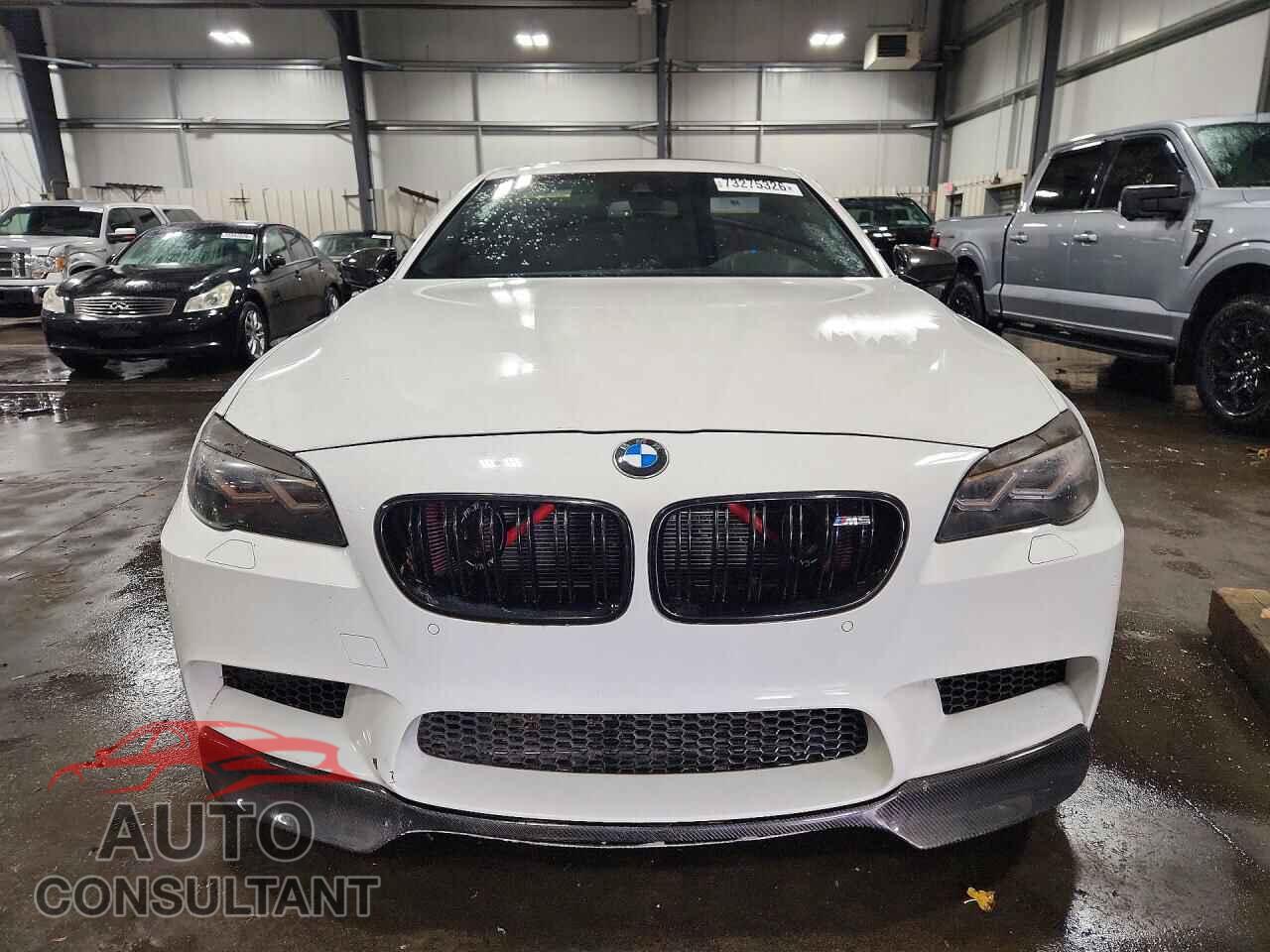 BMW M5 2013 - WBSFV9C56DD095727