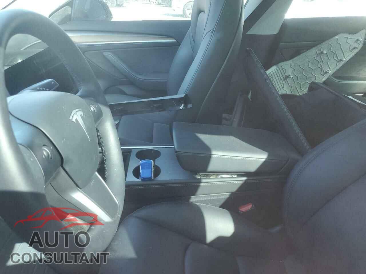 TESLA MODEL 3 2023 - 5YJ3E1EA9PF398357
