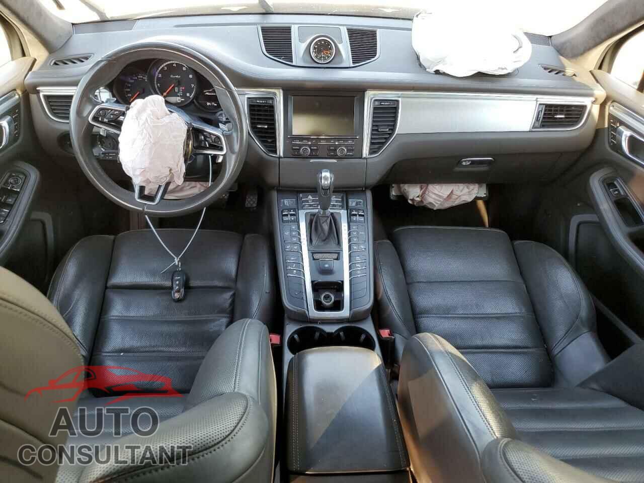 PORSCHE MACAN 2016 - WP1AF2A59GLB92065