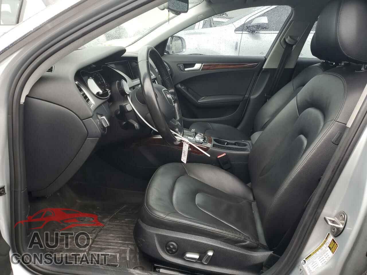 AUDI A4 2013 - WAUFFAFL9DN031804