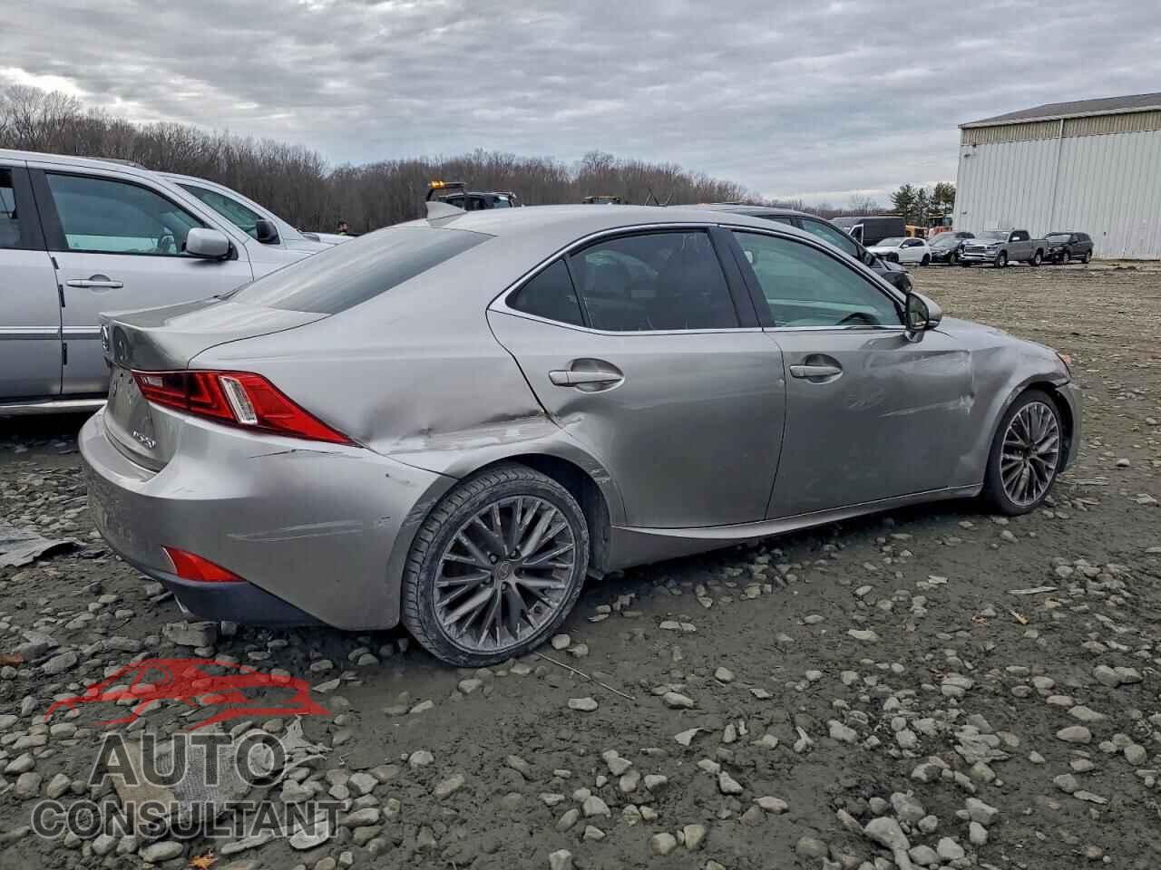 LEXUS IS 2014 - JTHCF1D24E5007717