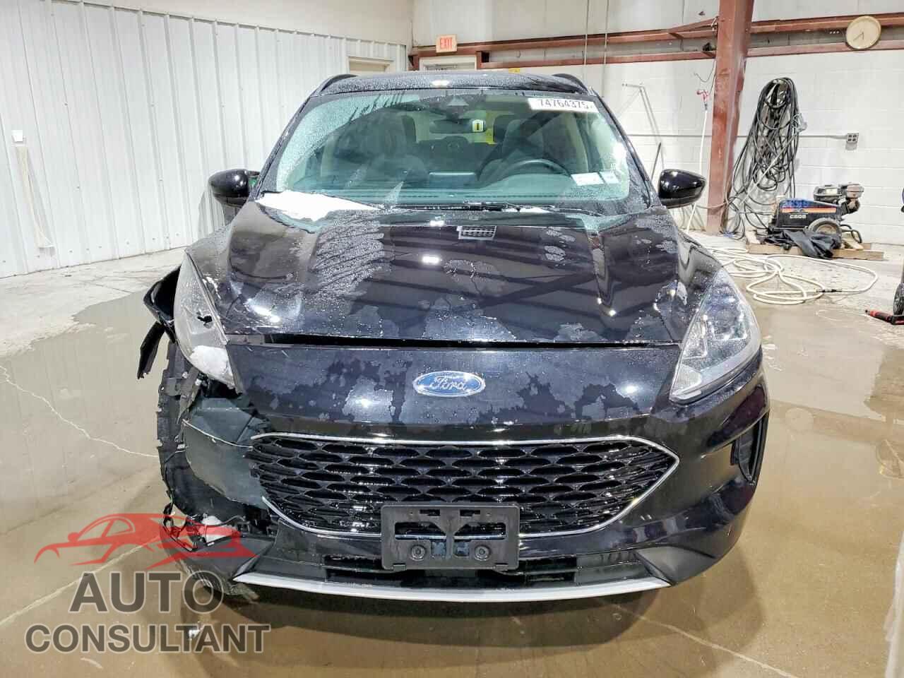 FORD ESCAPE 2020 - 1FMCU0G69LUA97493