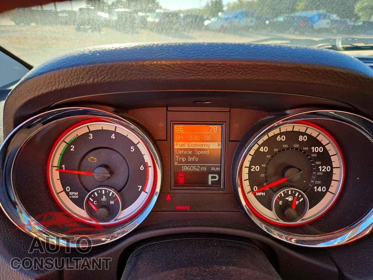 DODGE DURANGO 2013 - 1C4SDJET1DC500663