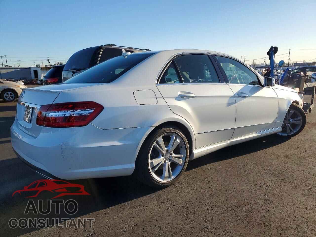 MERCEDES-BENZ E-CLASS 2013 - WDDHF5KB0DA746497