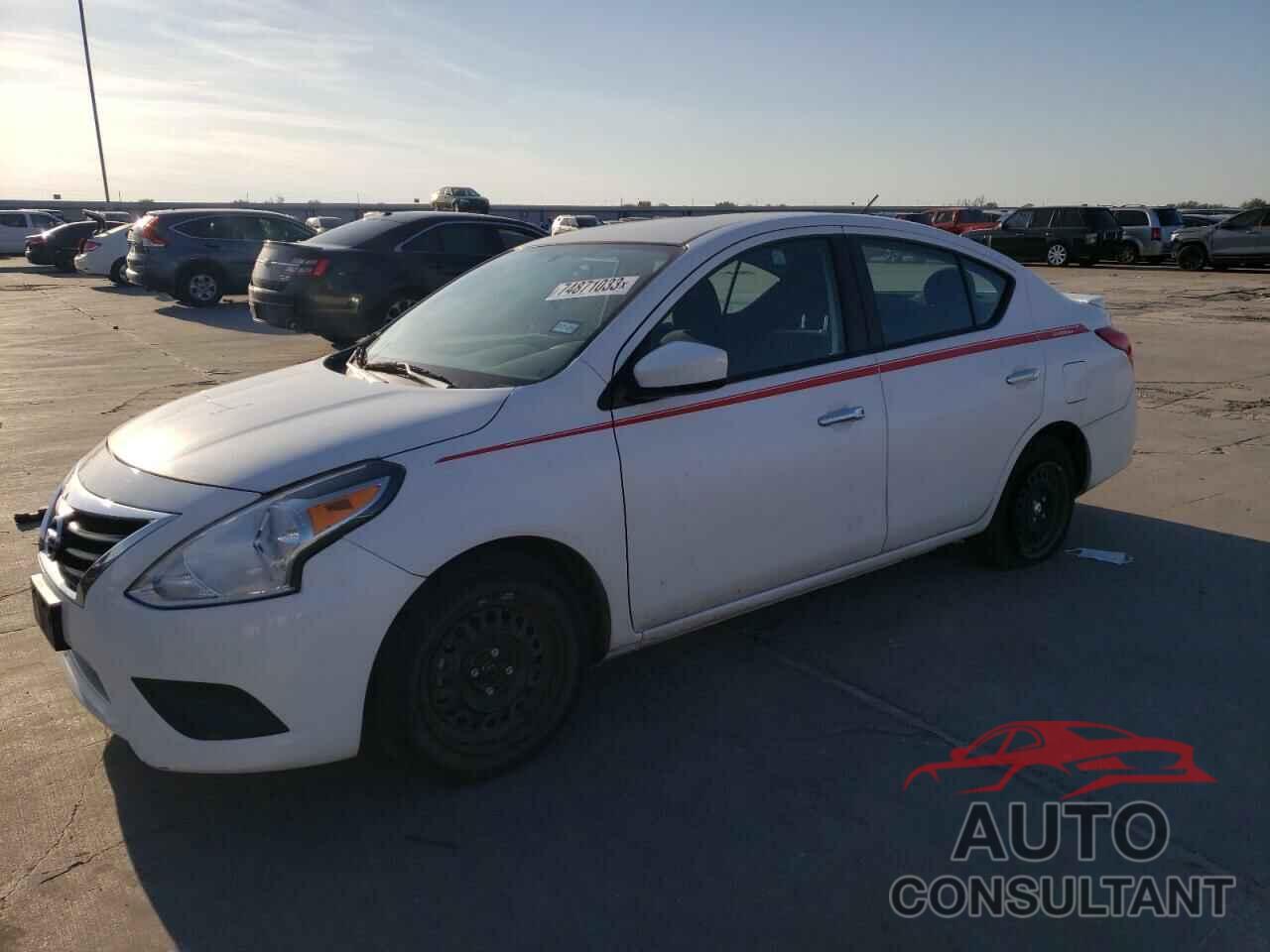 NISSAN VERSA 2019 - 3N1CN7AP5KL844255