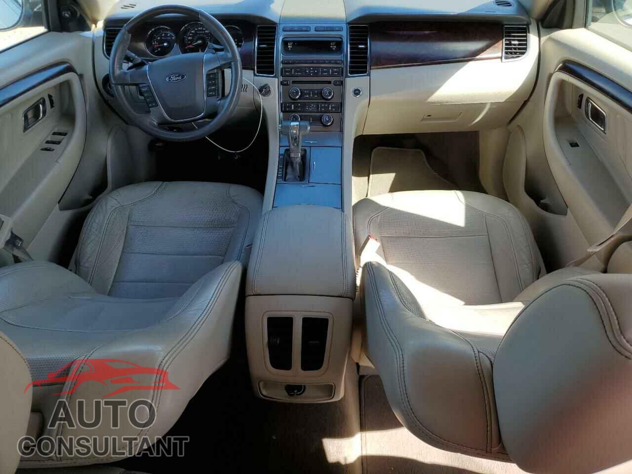 FORD TAURUS 2011 - 1FAHP2FW4BG124763
