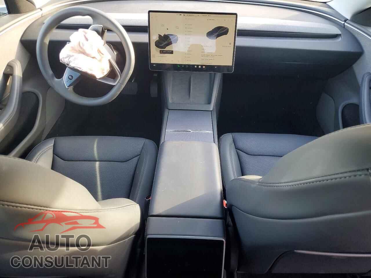 TESLA MODEL 3 2024 - 5YJ3E1EA4RF854512