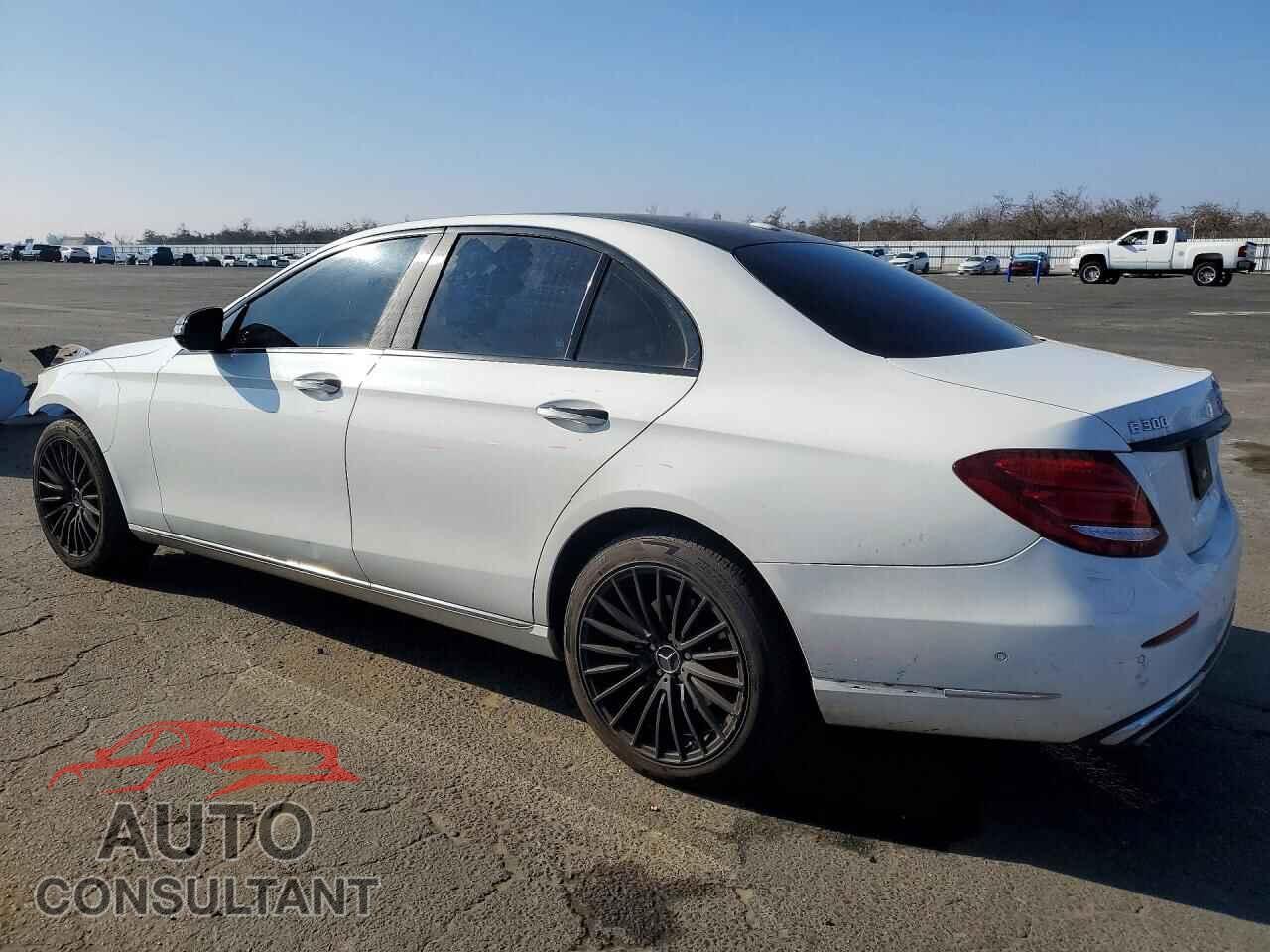 MERCEDES-BENZ E-CLASS 2017 - WDDZF4JB2HA277225