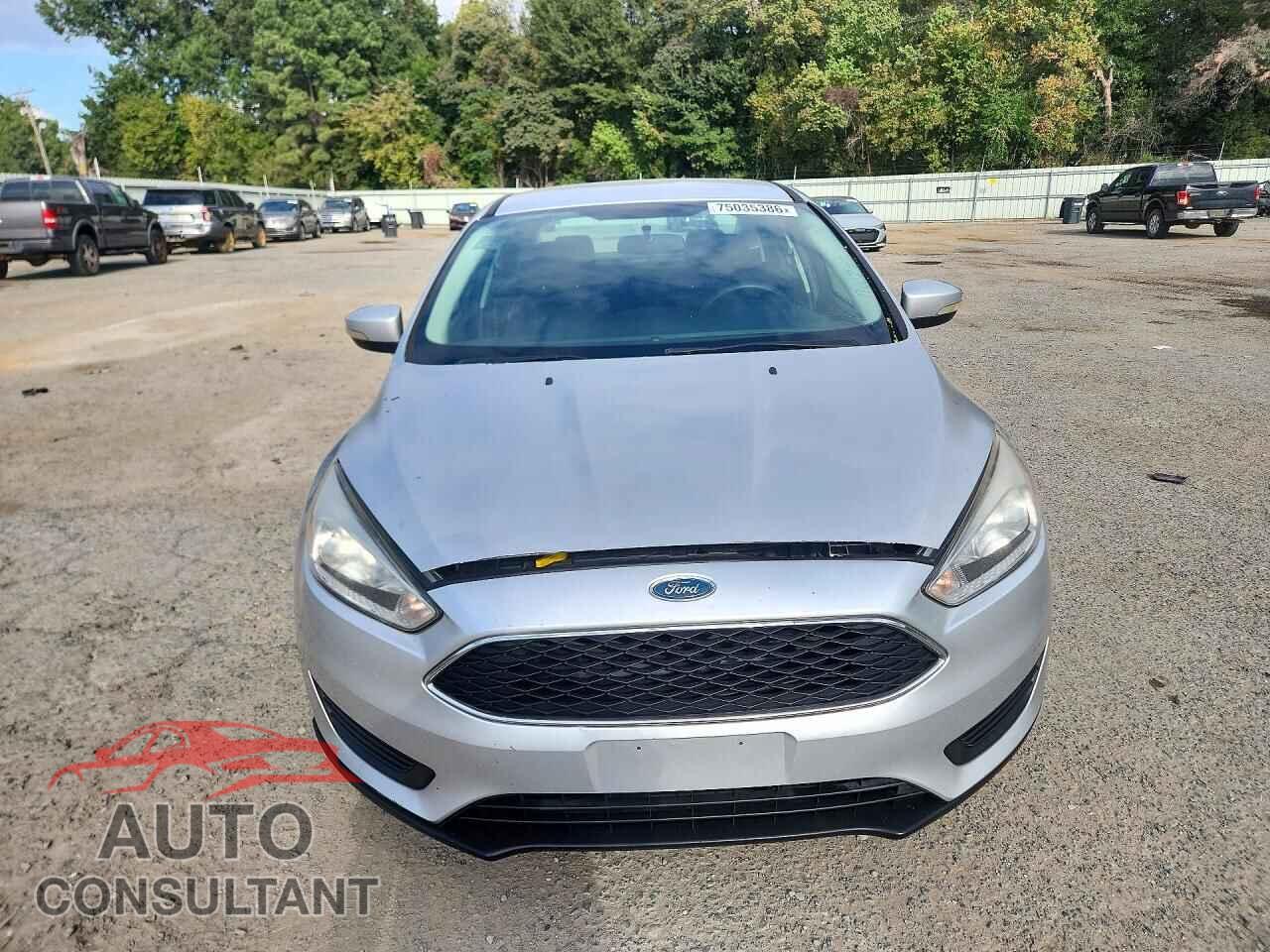 FORD FOCUS 2017 - 1FADP3F25HL331079