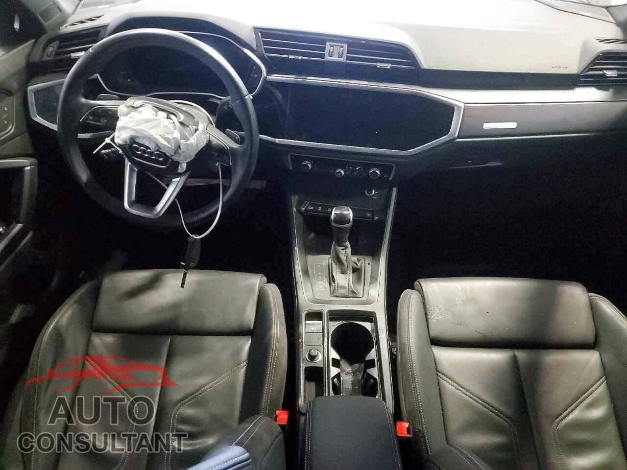 AUDI Q3 2022 - WA1EECF32N1141013