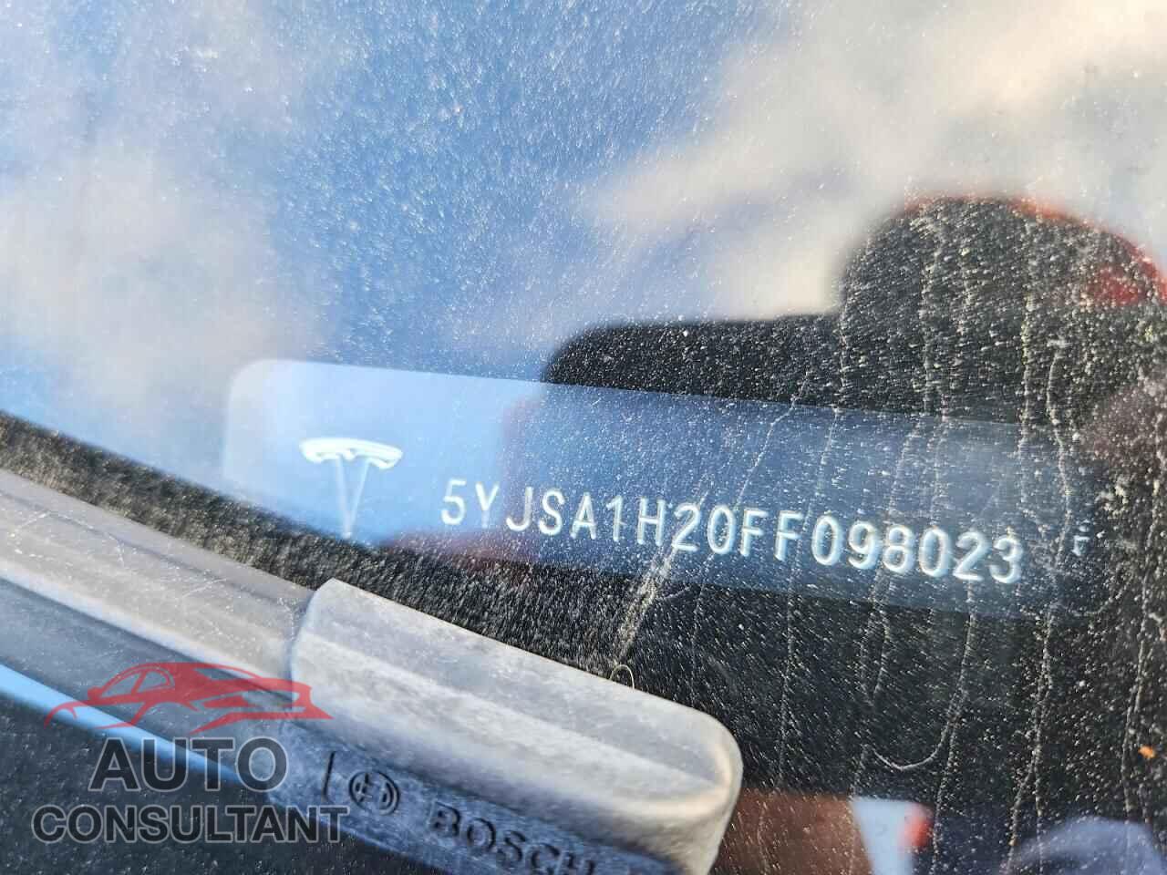 TESLA MODEL S 2015 - 5YJSA1H20FF098023