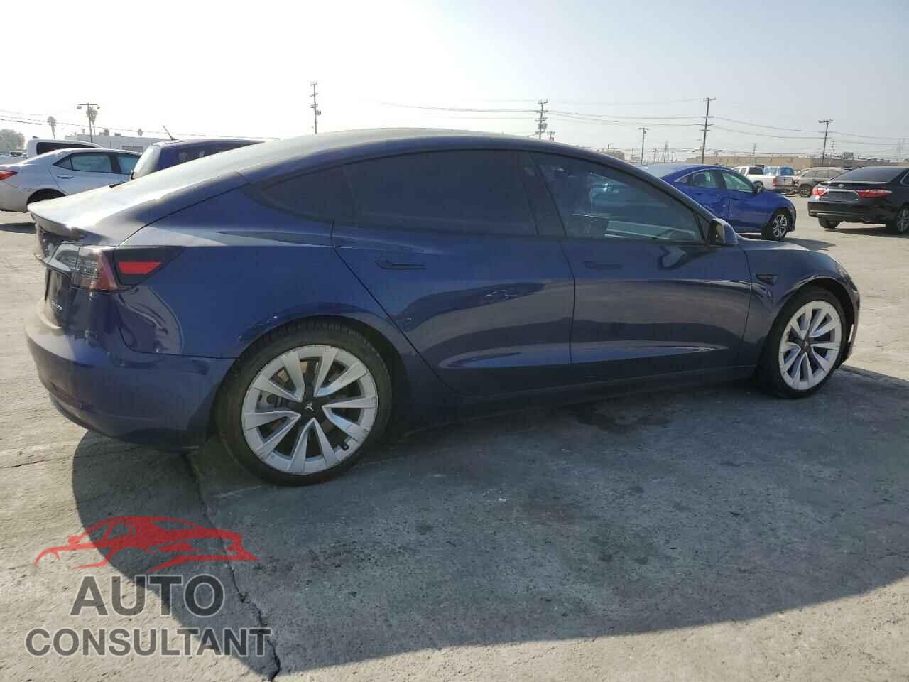 TESLA MODEL 3 2022 - 5YJ3E1EB8NF145584