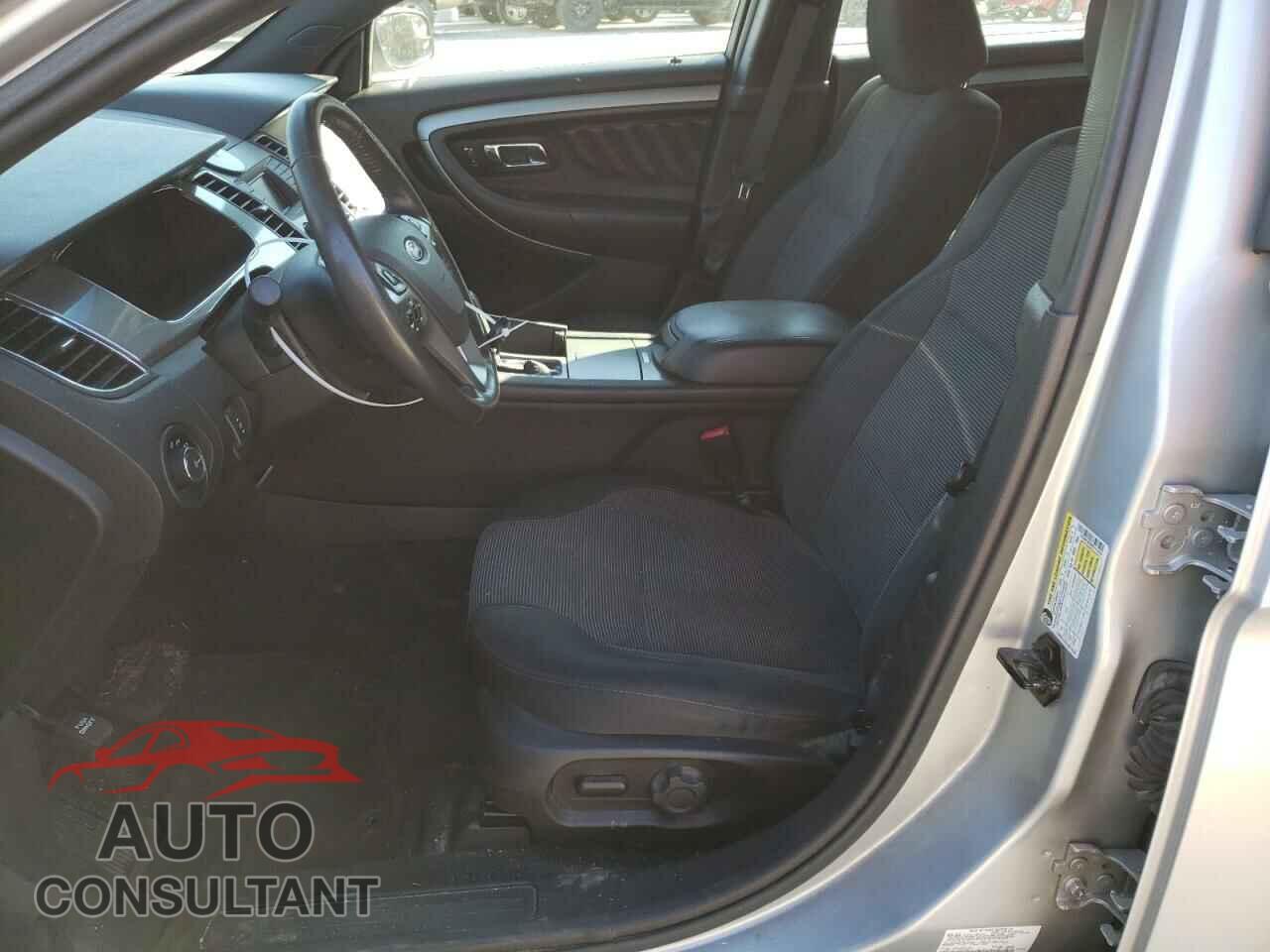 FORD TAURUS 2017 - 1FAHP2E89HG127623