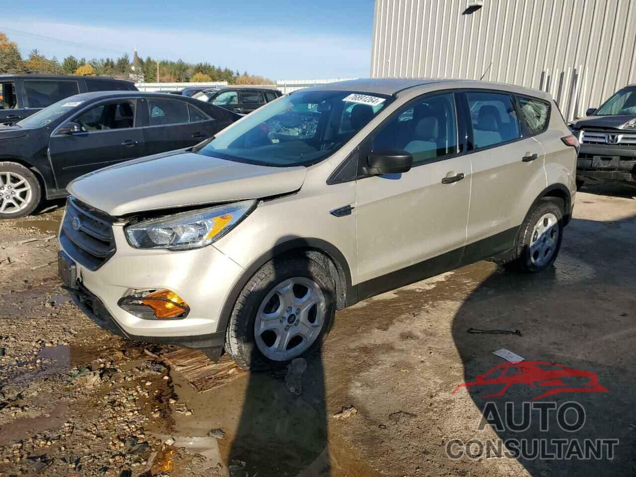 FORD ESCAPE 2017 - 1FMCU0F72HUE02575
