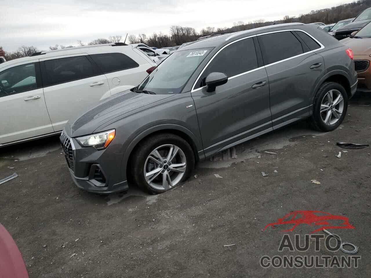 AUDI Q3 2022 - WA1DECF36N1020710