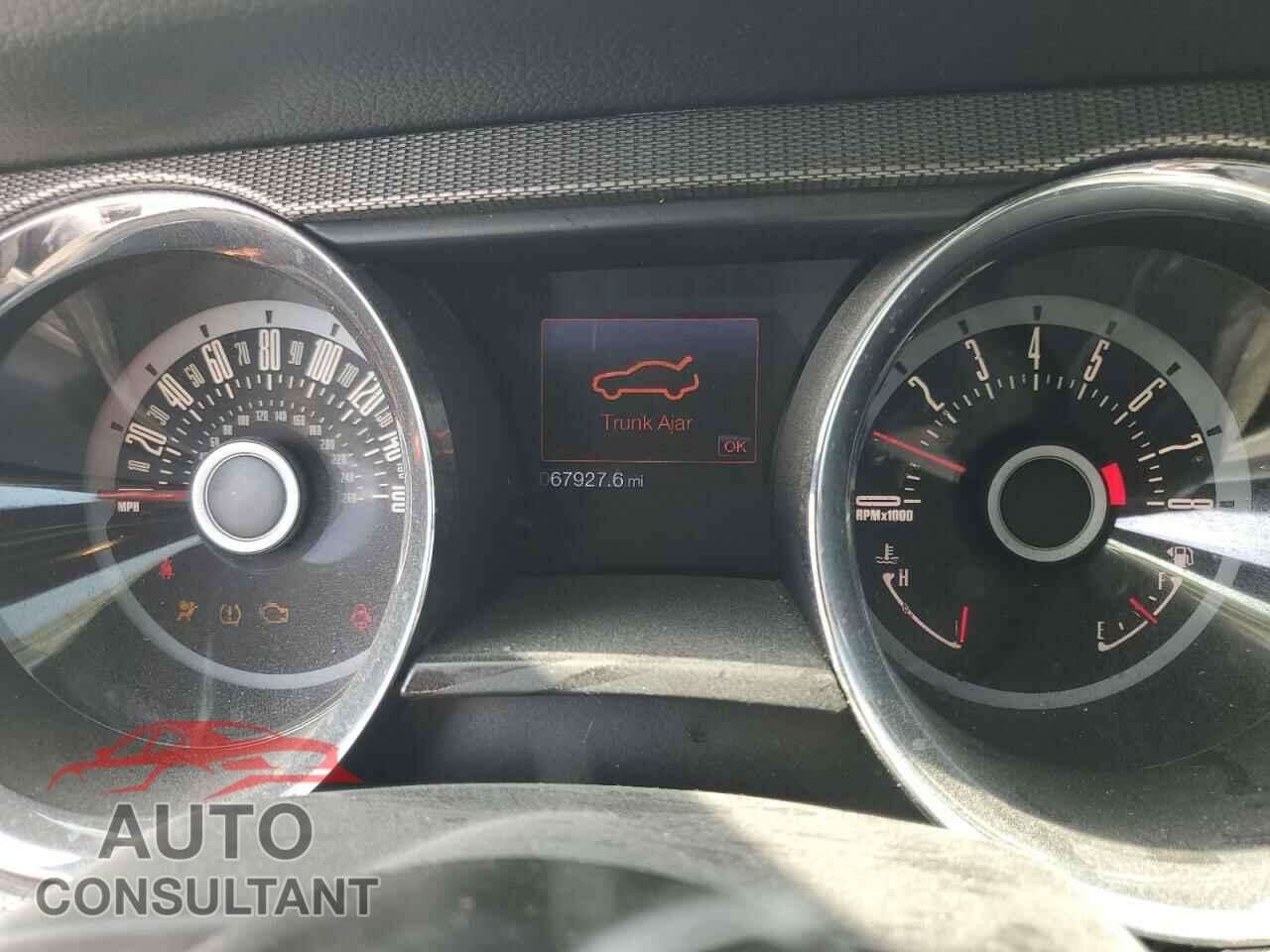 FORD MUSTANG 2013 - 1ZVBP8CF8D5252183