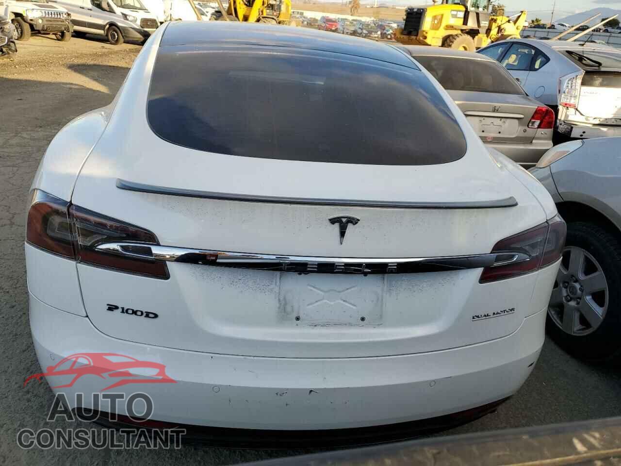 TESLA MODEL S 2019 - 5YJSA1E49KF312183