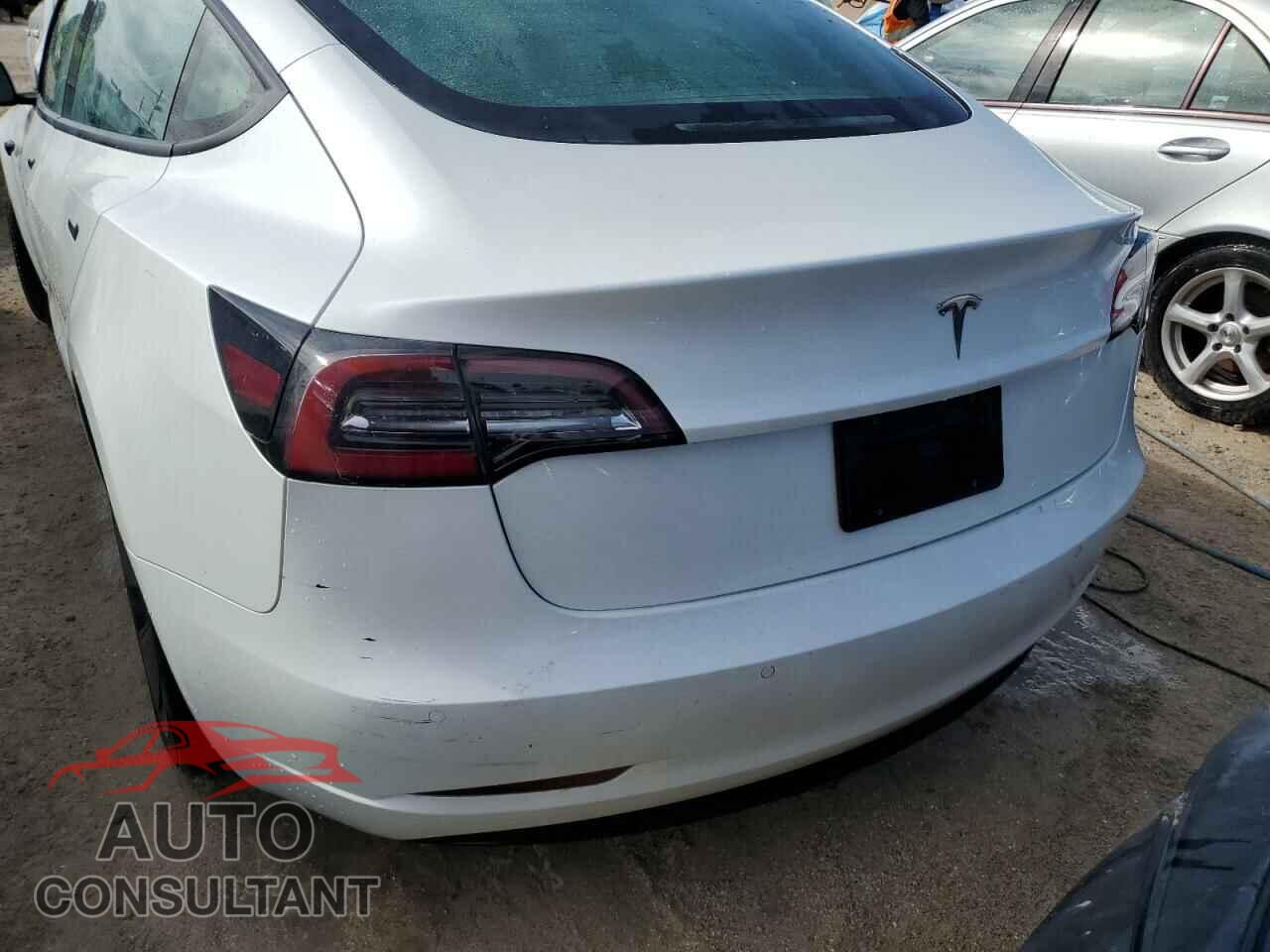 TESLA MODEL 3 2022 - 5YJ3E1EAXNF347124
