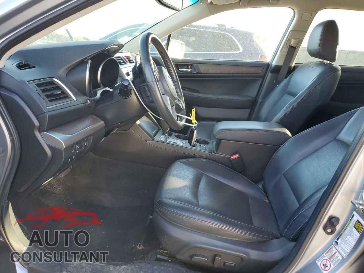 SUBARU OUTBACK 2017 - 4S4BSAKC8H3402354