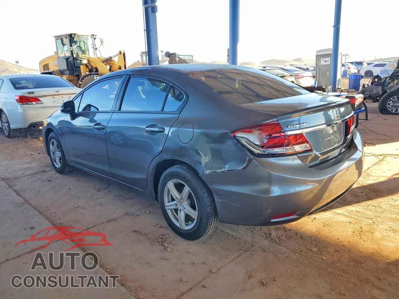 HONDA CIVIC 2013 - 2HGFB2F55DH548923
