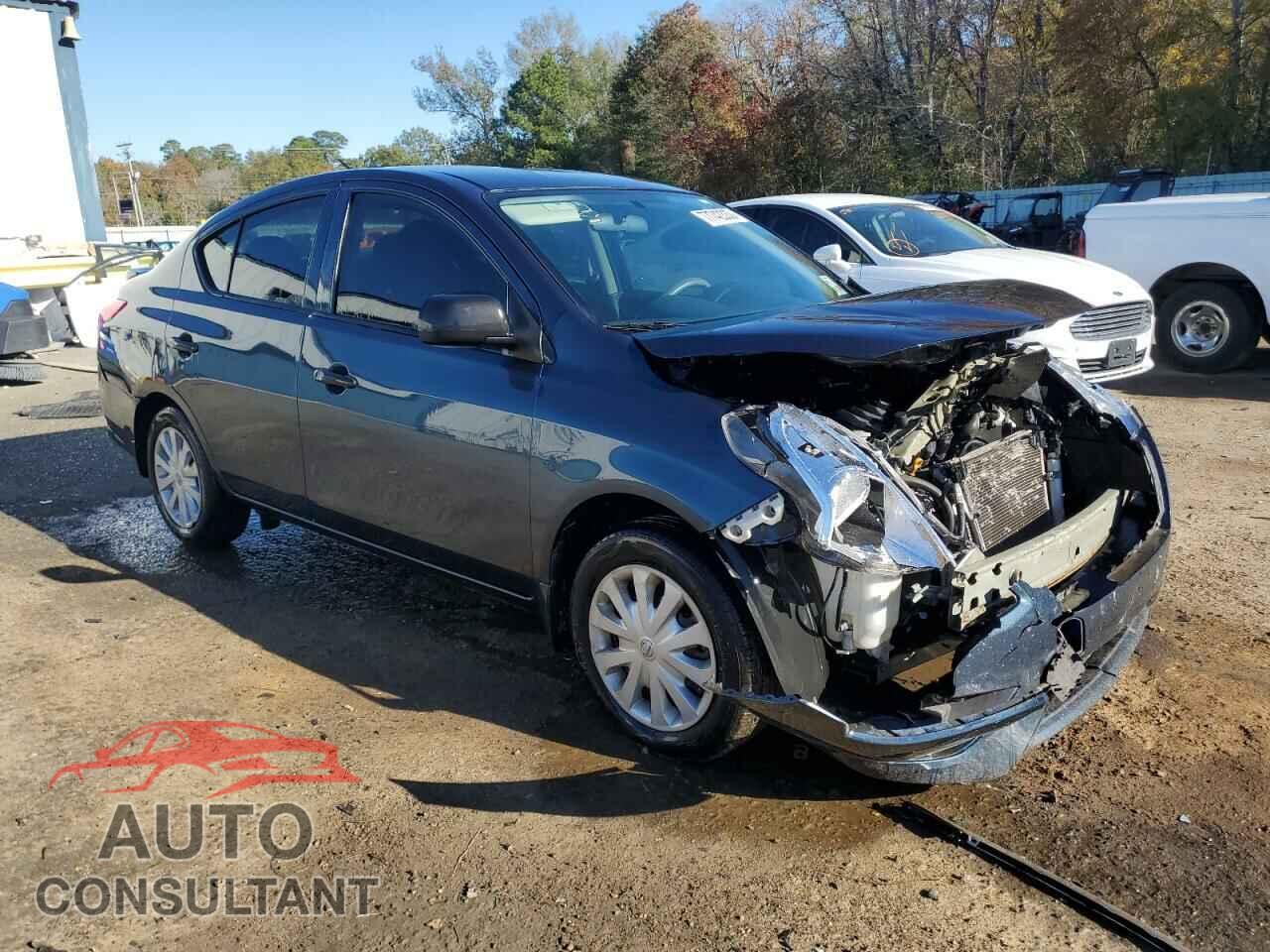NISSAN VERSA 2015 - 3N1CN7AP1FL847031
