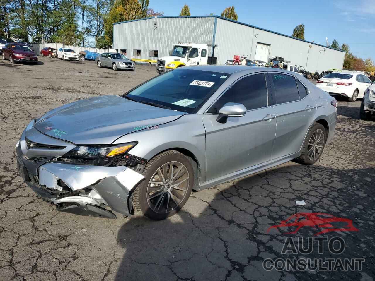 TOYOTA CAMRY 2021 - 4T1G11BK4MU044951
