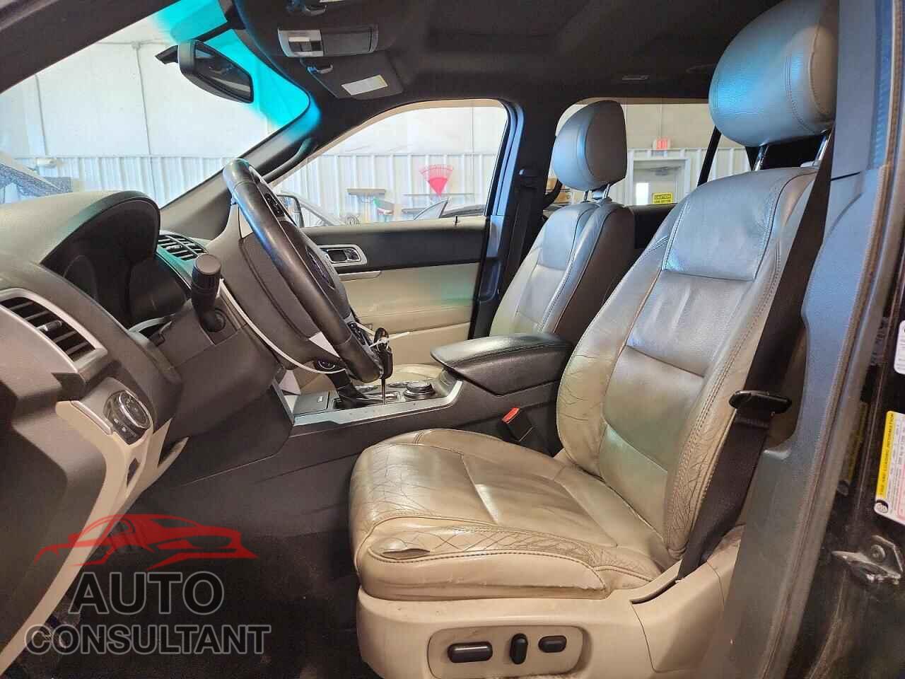 FORD EXPLORER 2012 - 1FMHK8D8XCGA14829