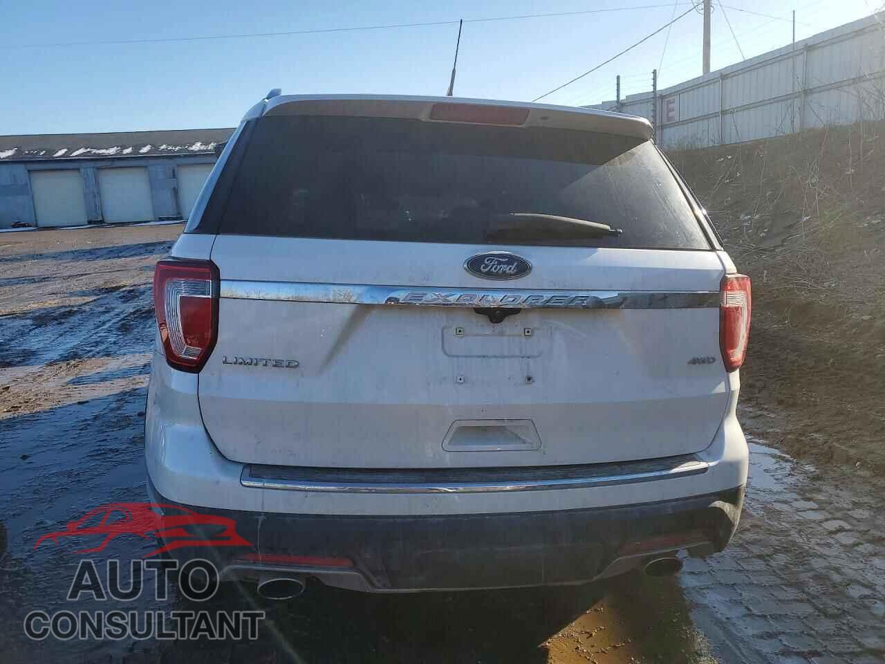 FORD EXPLORER 2018 - 1FM5K8F8XJGB16919