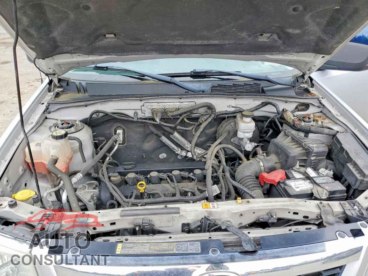 MAZDA TRIBUTE 2011 - 4F2CY9C76BKM06892