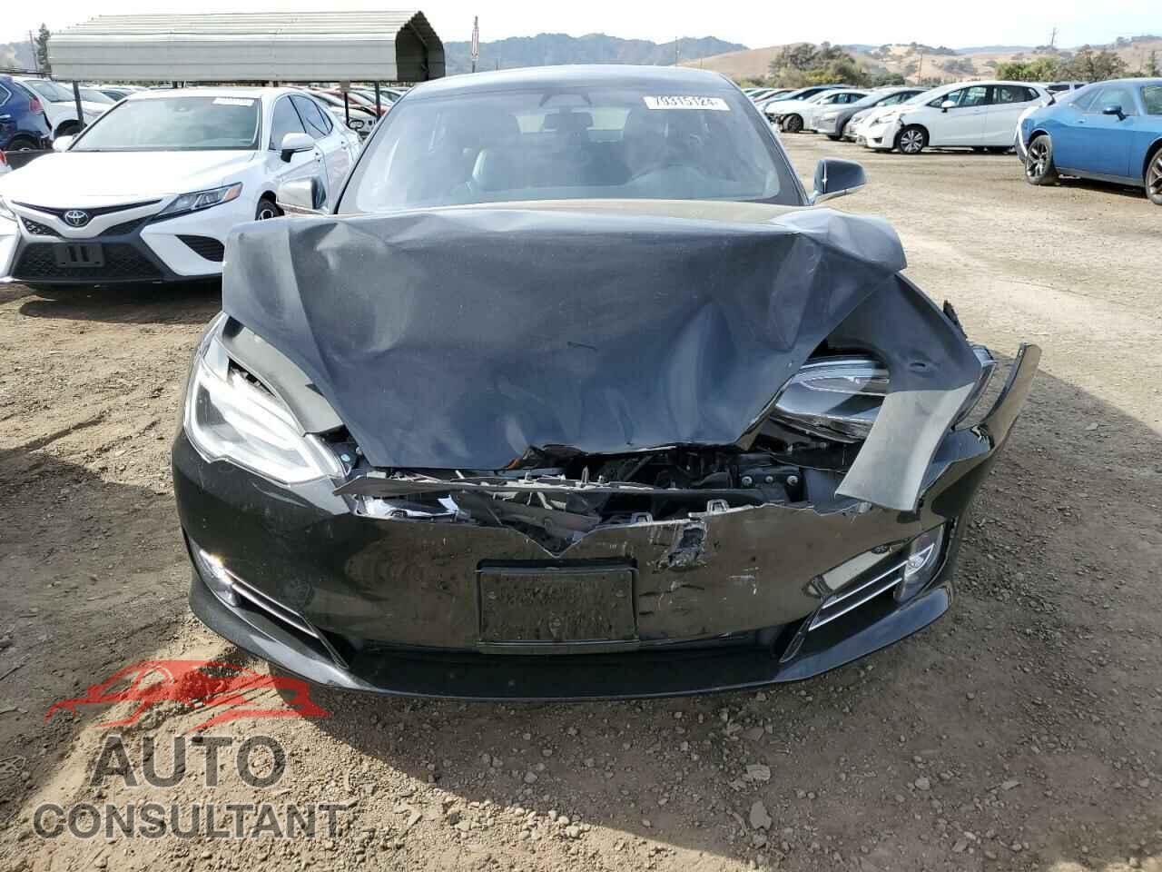 TESLA MODEL S 2017 - 5YJSA1E12HF231086