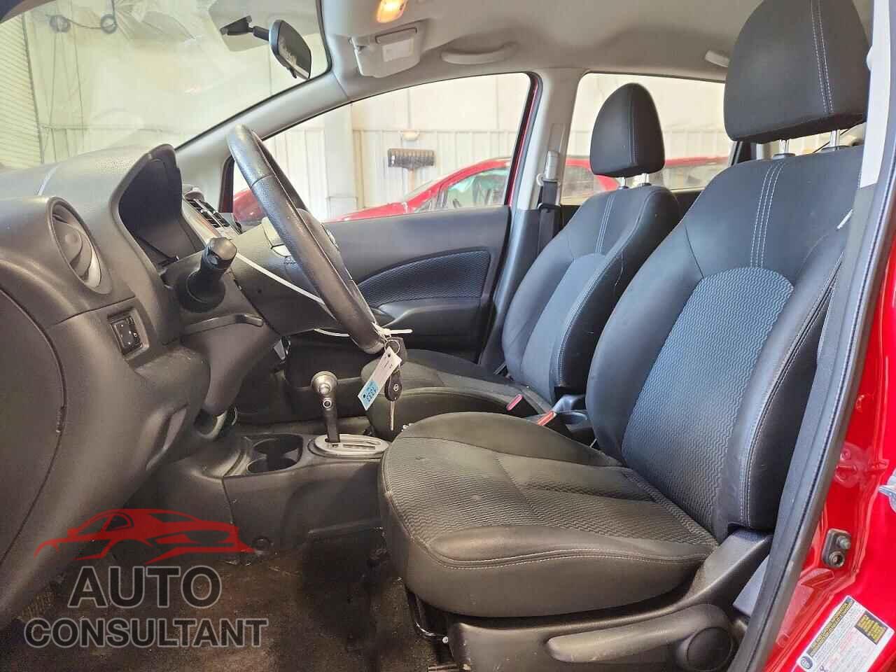 NISSAN VERSA NOTE 2015 - 3N1CE2CP2FL351168