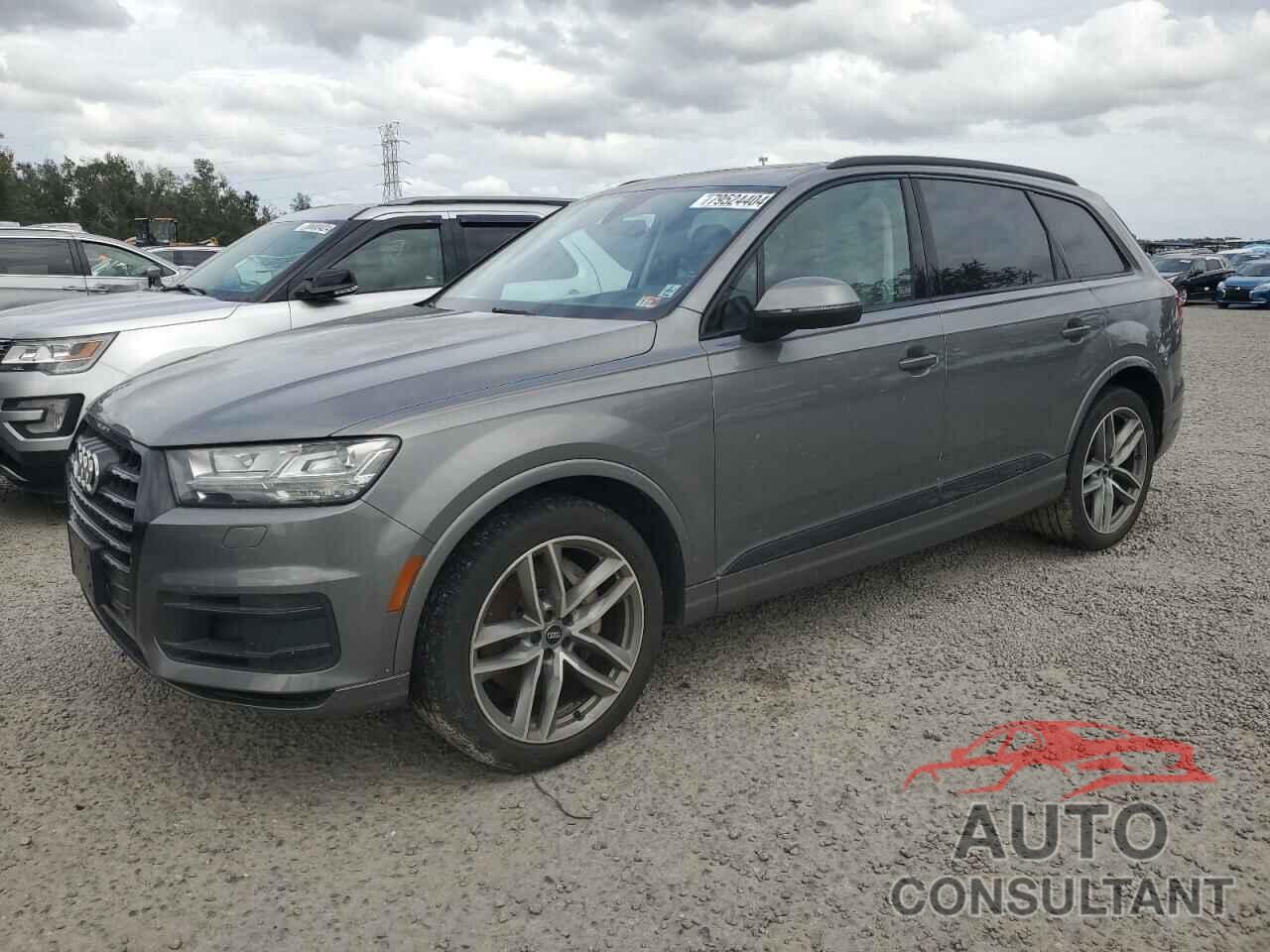 AUDI Q7 2017 - WA1VABF74HD037361