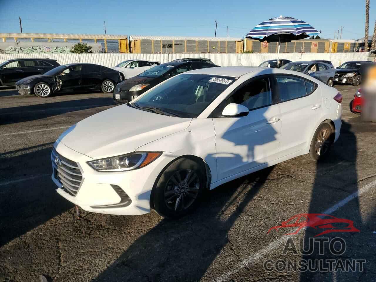 HYUNDAI ELANTRA 2018 - 5NPD74LF9JH262320