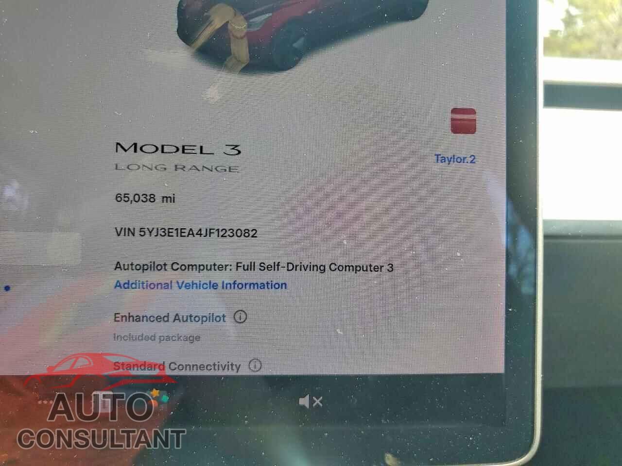 TESLA MODEL 3 2018 - 5YJ3E1EA4JF123082
