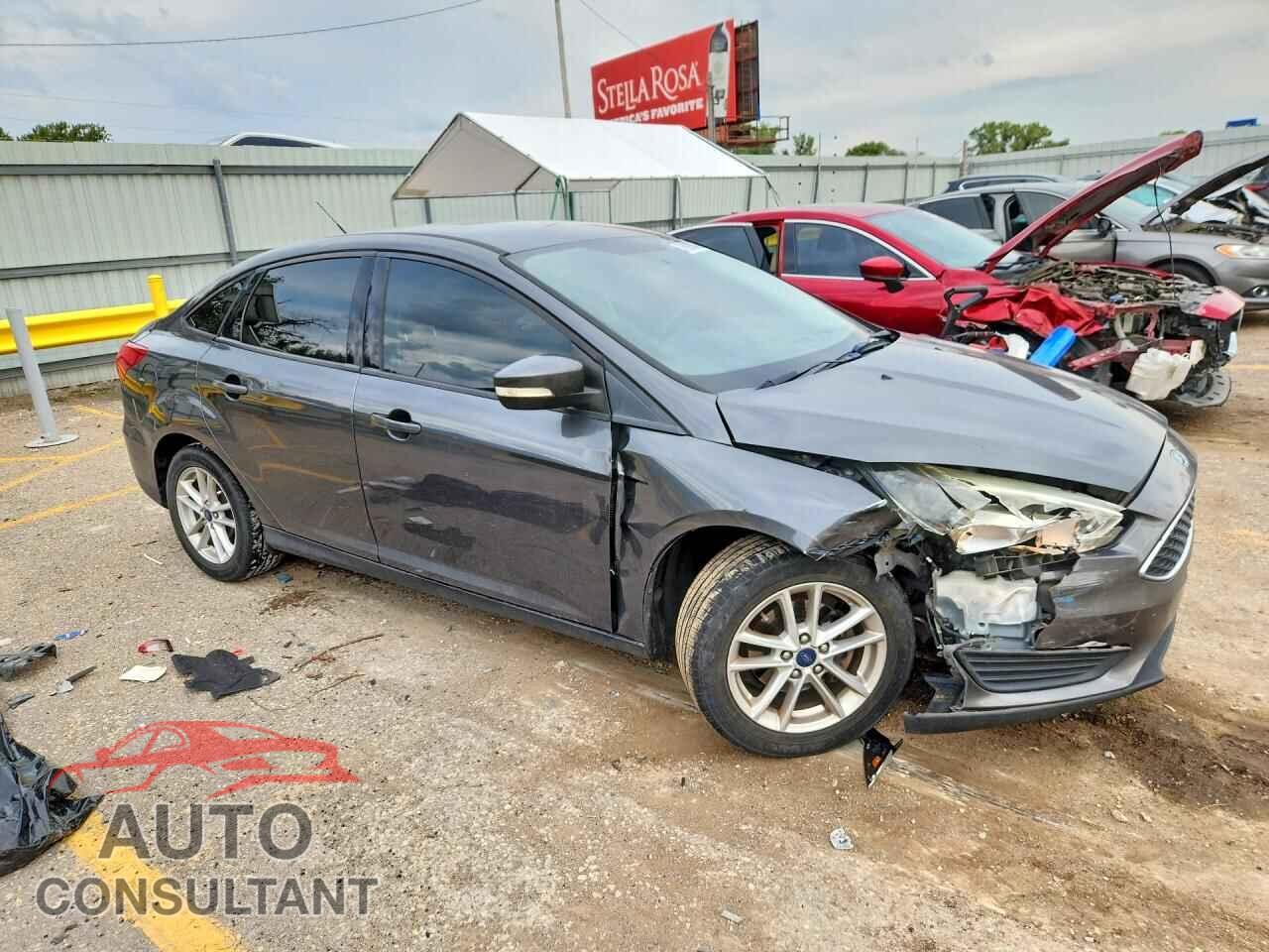 FORD FOCUS 2016 - 1FADP3F21GL361243