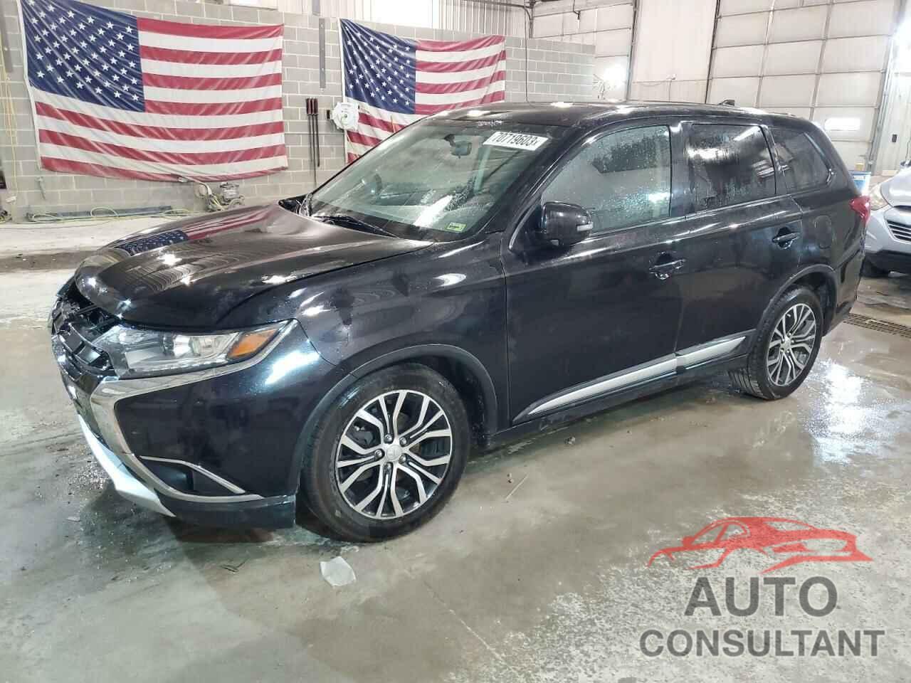 MITSUBISHI OUTLANDER 2018 - JA4AZ3A32JJ002293