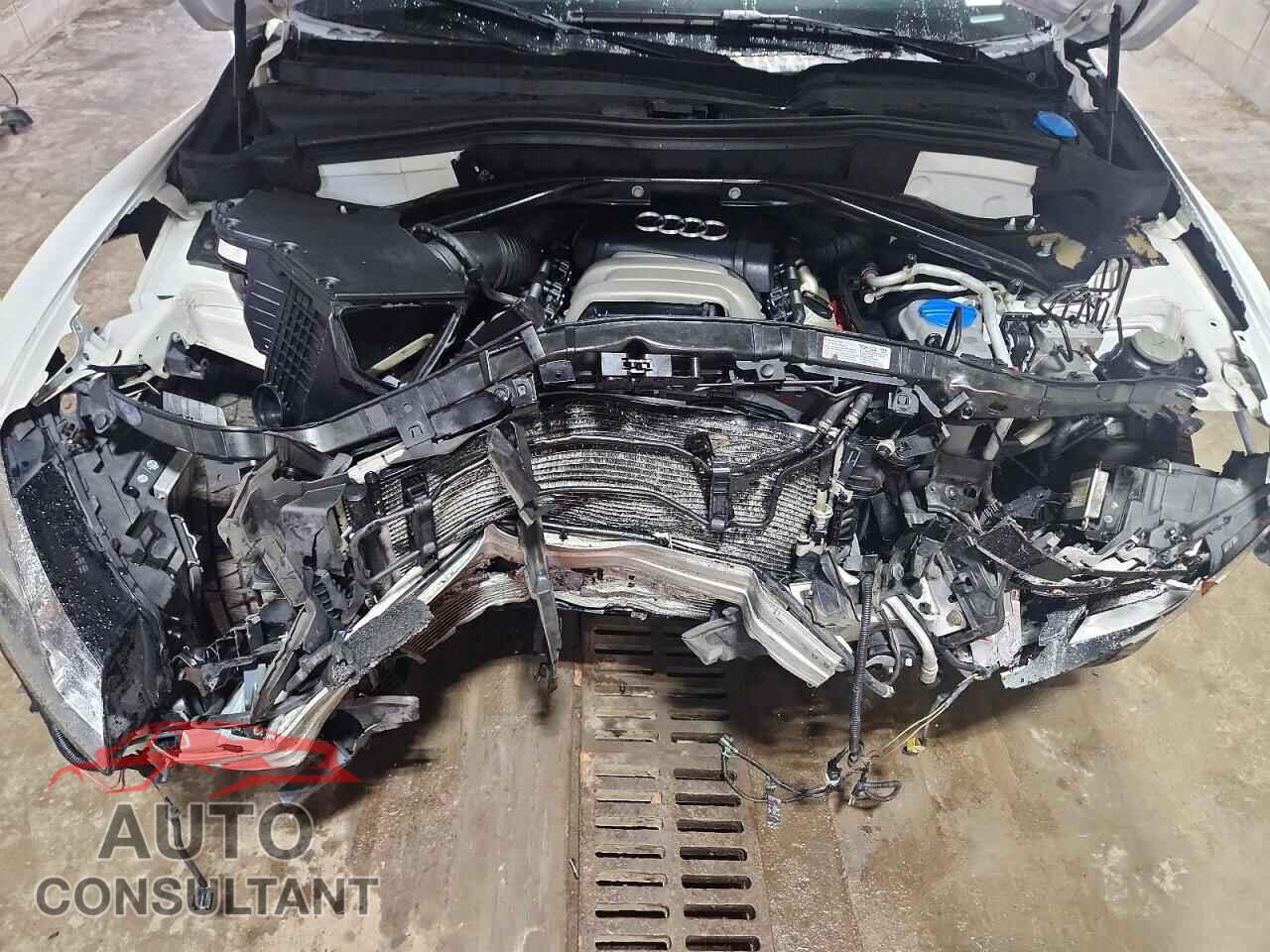 AUDI Q5 2012 - WA1DKAFP5CA057017