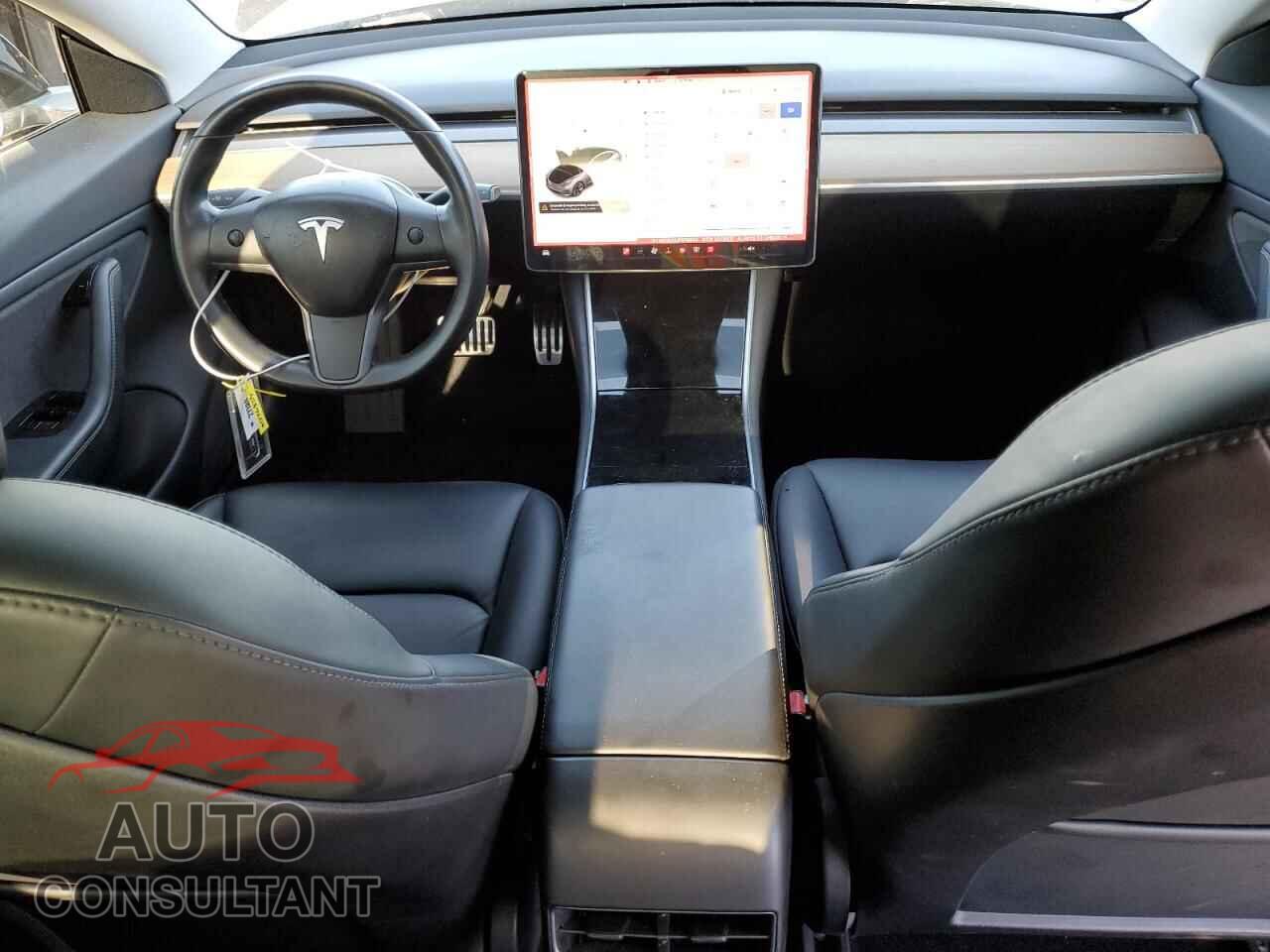TESLA MODEL 3 2018 - 5YJ3E1EA3JF076854