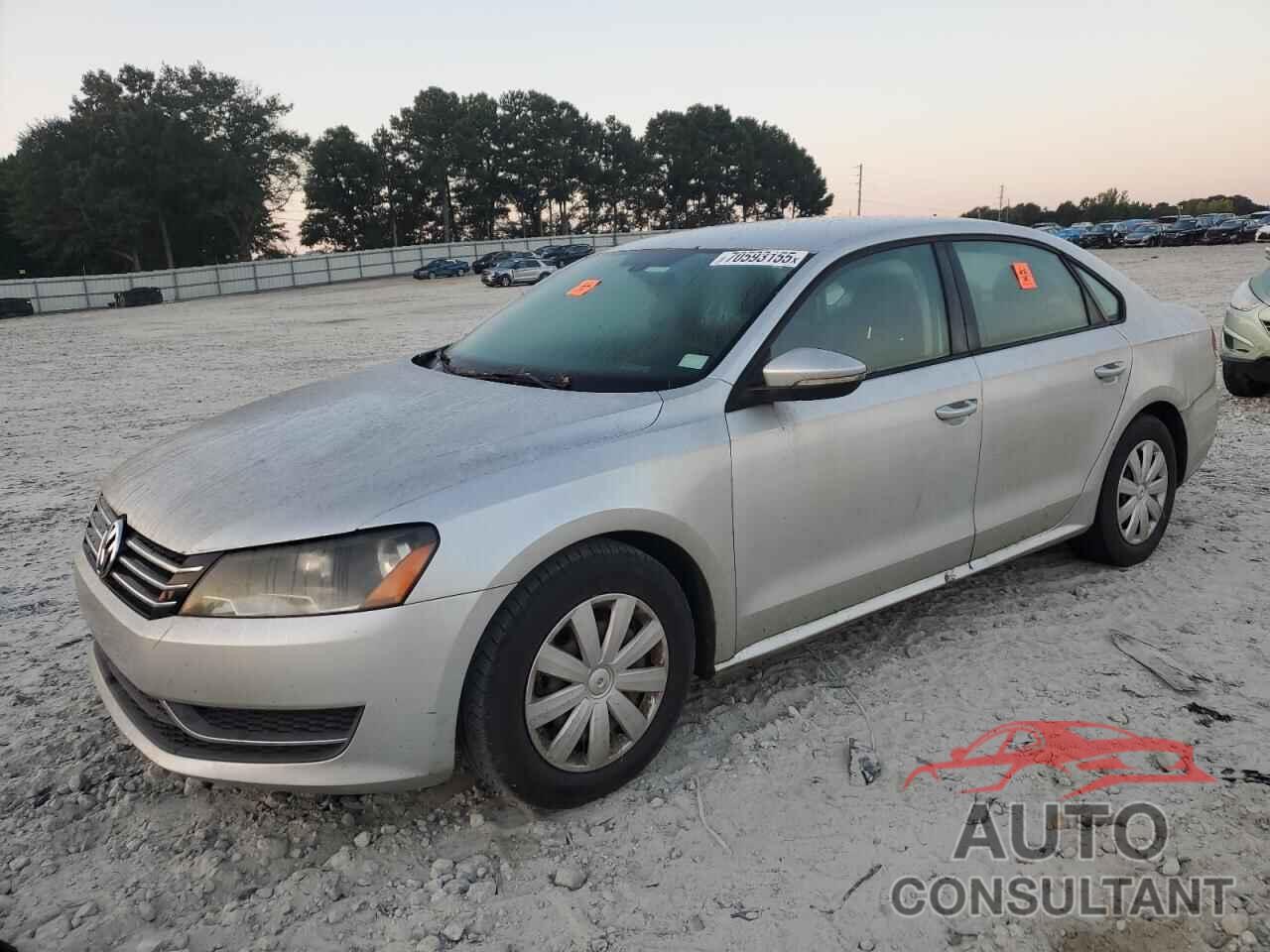 VOLKSWAGEN PASSAT 2012 - 1VWAP7A39CC057993