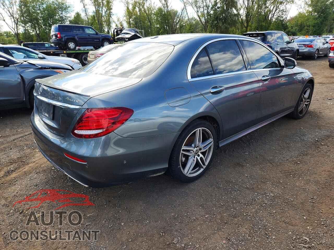 MERCEDES-BENZ E-CLASS 2017 - WDDZF4KB4HA240191